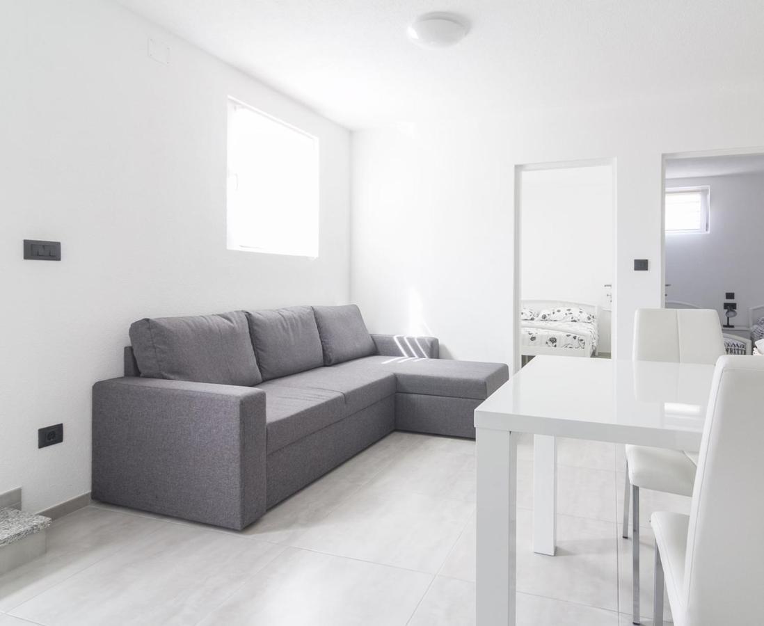 New Family 2 Bedroom Apartment Vodnjan Bagian luar foto